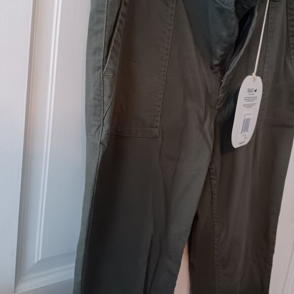 Toad&Co Olive Ankle-Length Pants - Picture 6 of 6
